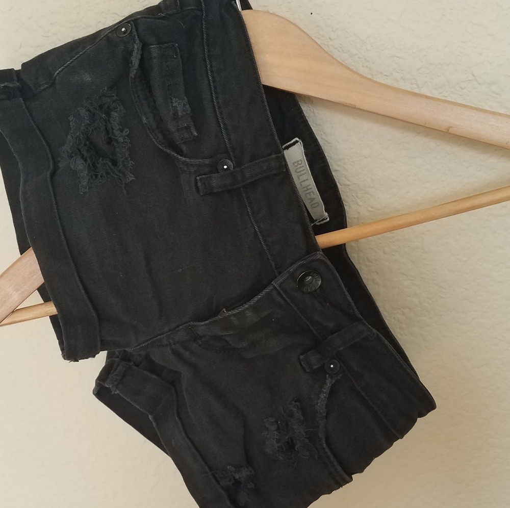 Bullhead jean shorts